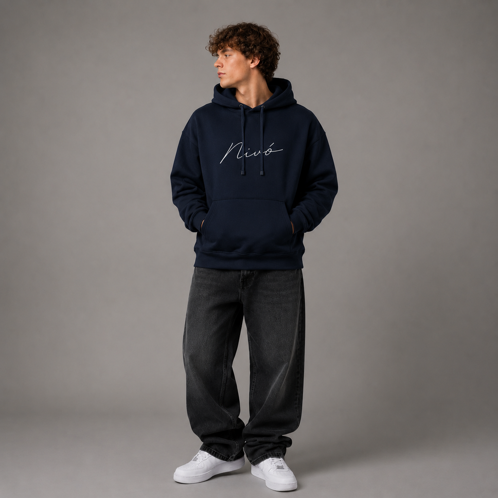 NIVÓ®oversize Hoodie mit Signatur / NAVY BLUE