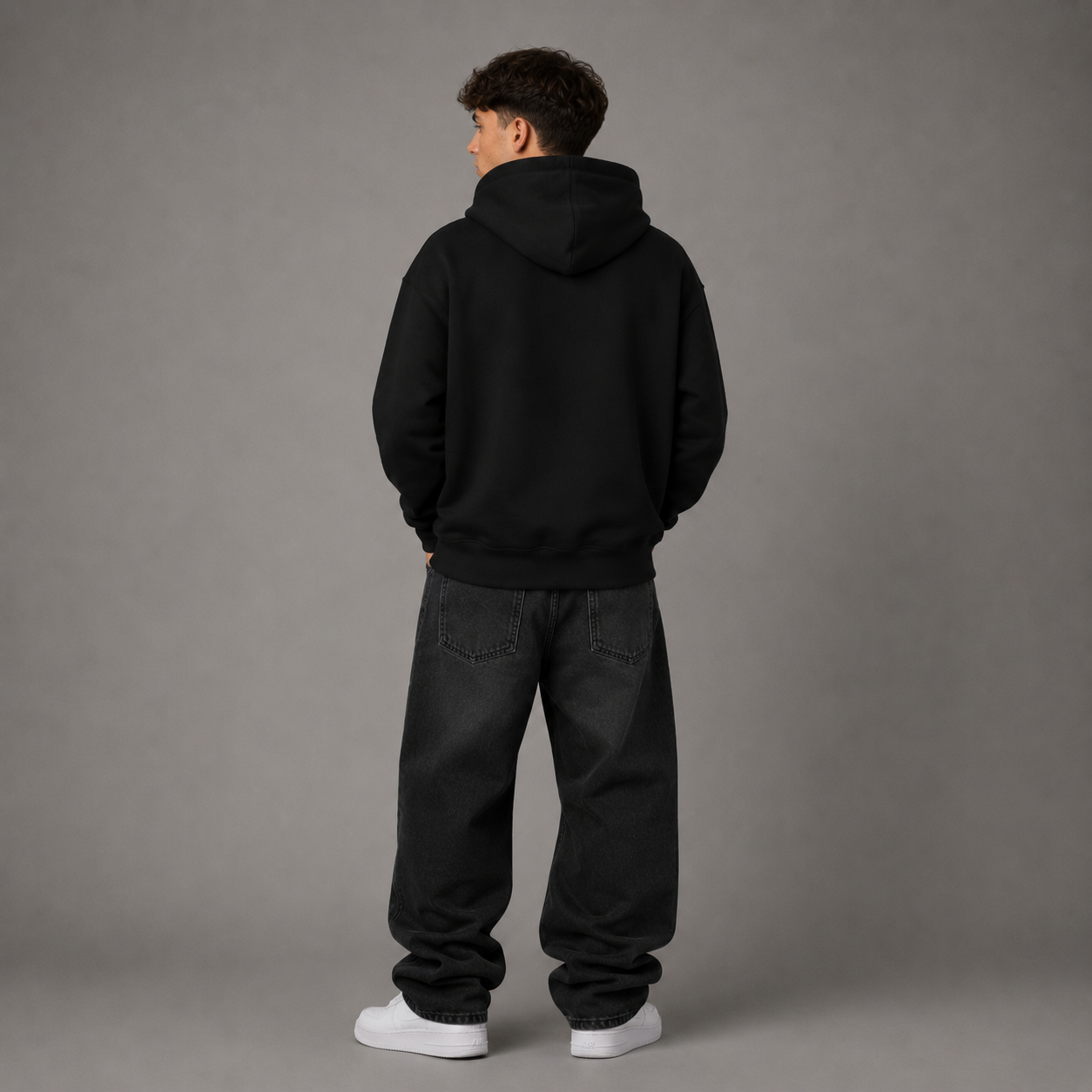 NIVÓ® GRAFF Hoodie / BLACK