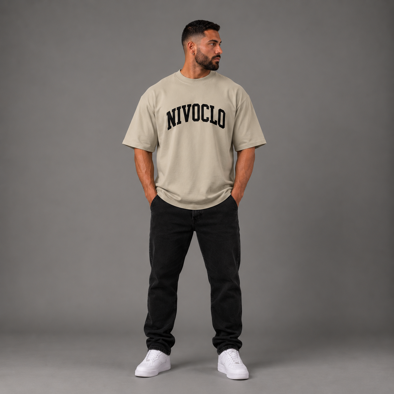 NIVOCLO®01’ T-Shirt / BEIGE