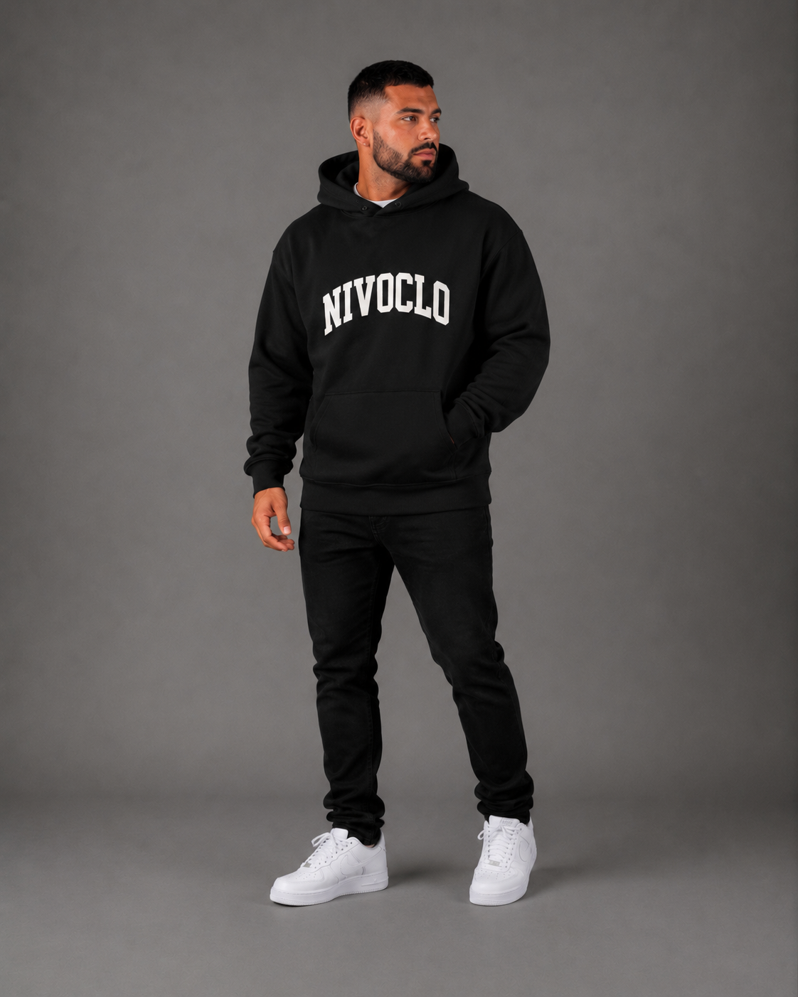 NIVOCLO®01’ HOODIE / BLACK