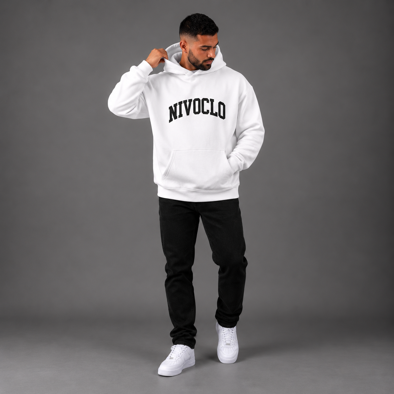 NIVOCLO®01’ HOODIE / WHITE