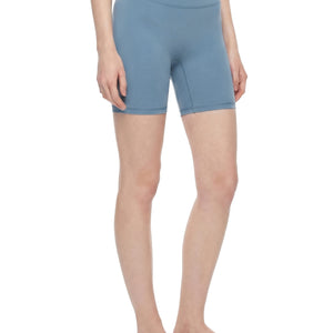 shortwomen,shortswomen,women