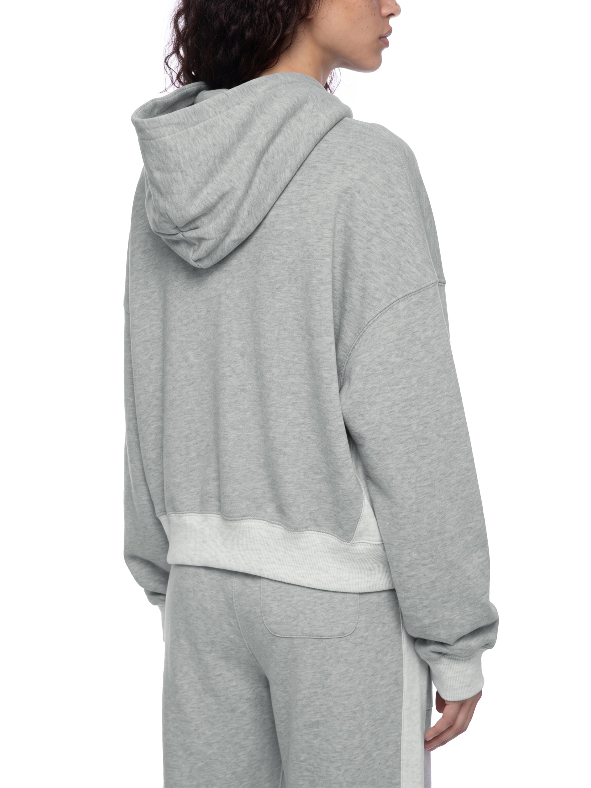 BASICHOODIEWOMEN,BASICWOMEN,WOMEN
